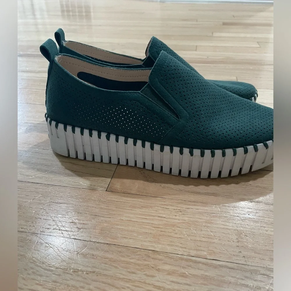 Ilse Jacobsen Green Platform Slip-Ons